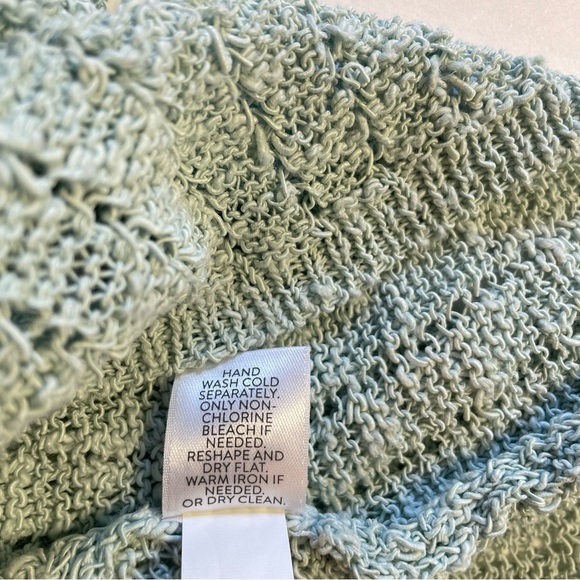 J. Jill Women's Open-Knit V-Neck Sweater Aegean Mist Size Medium Petite - Picture 2 of 9